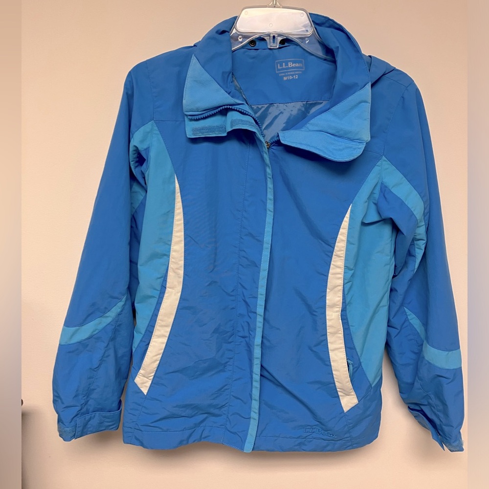 L. L. Bean, women’s jacket, blue & off white, M (10-12).